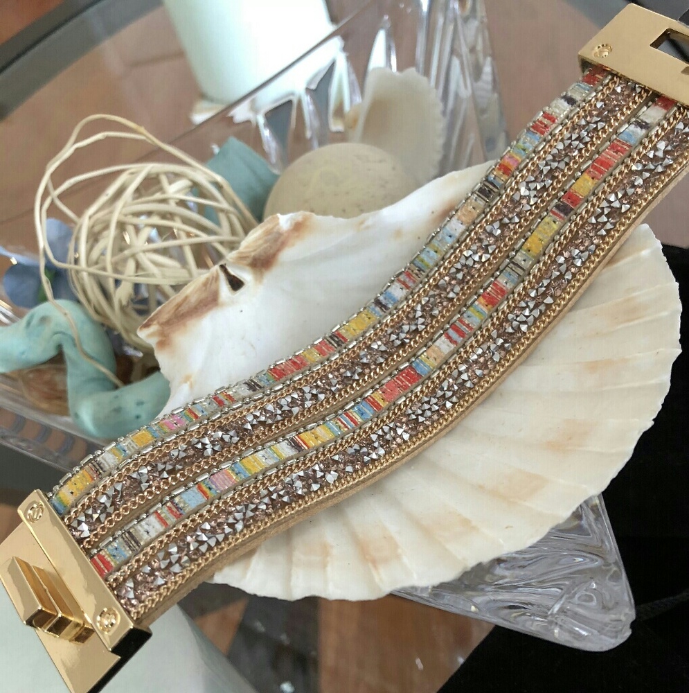 Multicolored Turn Lock Bracelet